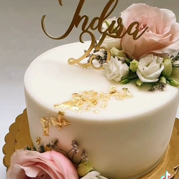 #torte #slascicarnaconfetto #cake #confetto #birthdaycake #rojstnidan #happybirthday #cakes