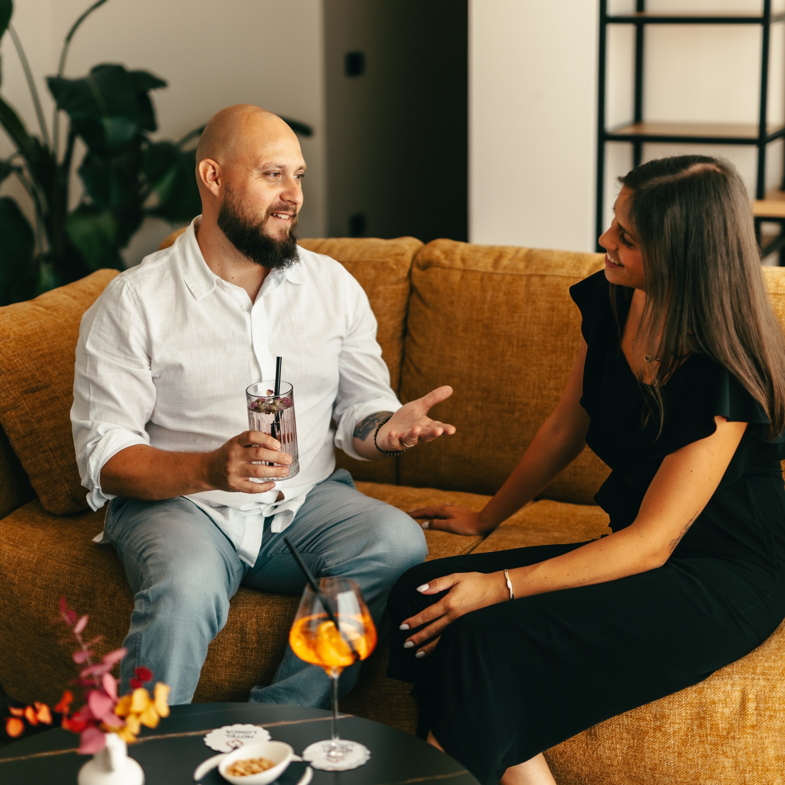 Dobra družba, prijeten ambient in čas za uživanje. 🤍
Trenutki, ki jih imamo radi.

—————————————————————————————————

Good company, a cosy atmosphere and time to simply enjoy. 🤍
The moments we love.

#HotelLonca #ŠkofjaLoka #GoodCompany #VisitSlovenia